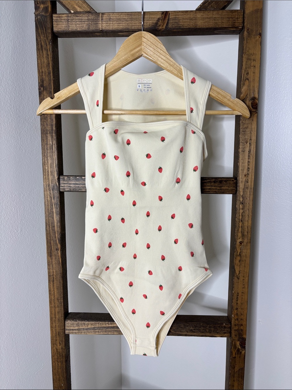 OQQ Cream Strawberry Print Ribbed Square-Neck Bodysuit Size S